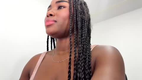 Sara online show from February 2026 05:44:02 PM