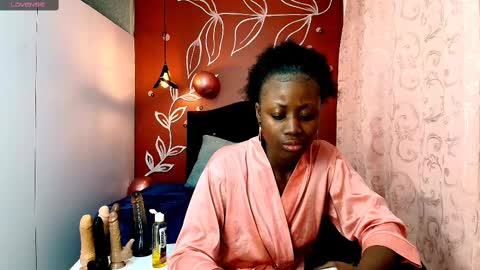 S A R A online show from February 2025 06:13:01 PM