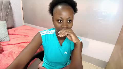 S A R A online show from February 2025 07:42:02 PM