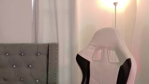 Sara online show from March 2026 08:36:02 PM