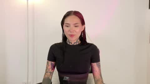 Sara online show from April 2026 02:11:02 PM