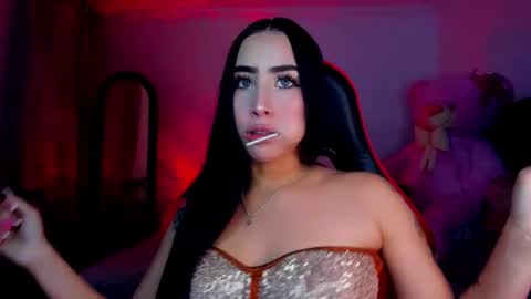 sara_stone03 online show from January 2025 07:43:01 AM