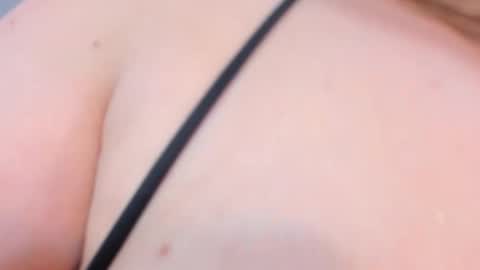  Sara Thompson  online show from March 2026 12:02:02 PM