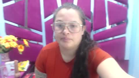 Snapshot of sara_thonson_ chatting on February 2025 02:51:02 AM sara_thonson_ online show from February 2025 02:51:02 AM