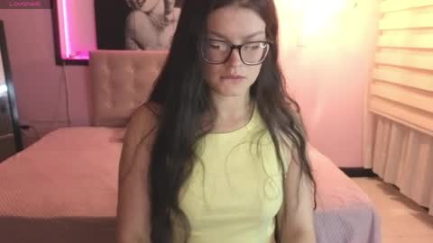Snapshot of sara_valderrama_ chatting on May 2026 01:38:02 PM sara_valderrama_ online show from May 2026 01:38:02 PM