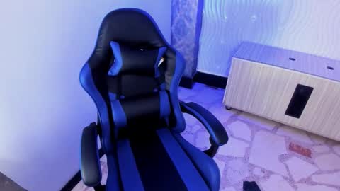  1 online show from February 2026 07:28:01 PM