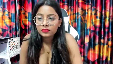 Snapshot of saraa_jayy chatting on October 2025 10:51:01 AM saraa_jayy online show from October 2025 10:51:01 AM