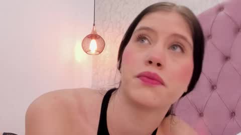 Sara  online show from March 2026 06:44:01 PM