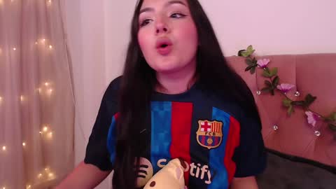          online show from January 2025 09:28:01 PM