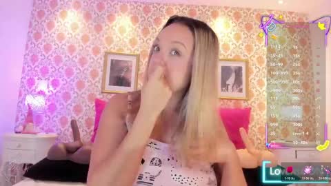Snapshot of saraavila_ chatting on May 2026 10:10:01 AM SaraAvila online show from May 2026 10:10:01 AM