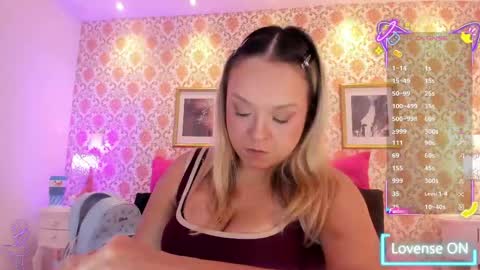 Snapshot of saraavila_ chatting on May 2026 09:46:01 PM SaraAvila online show from May 2026 09:46:01 PM