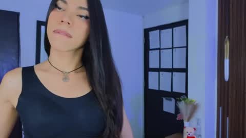 Sara online show from May 2026 07:53:02 PM