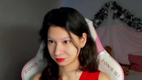 SaraDenars online show from December 2025 05:25:01 AM