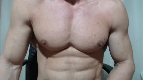 saradorj92 online show from April 2026 05:14:01 AM