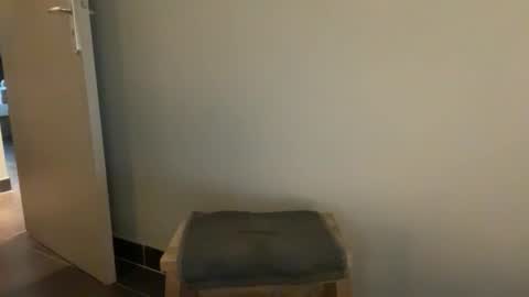 Sara Fossette online show from December 2025 10:20:02 AM