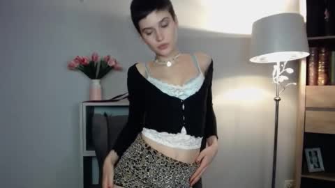 Sarah online show from December 2025 02:55:01 PM