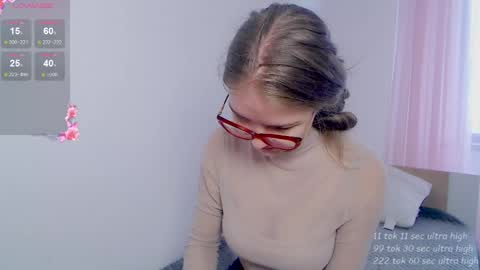 Sarah online show from April 2026 11:27:01 AM