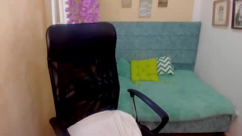 Sarah Ramirez online show from January 2025 08:58:01 PM