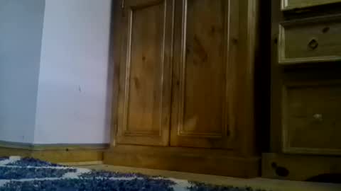 Sarahs room online show from November 2025 01:04:02 PM