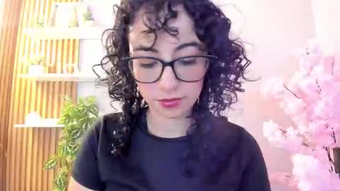 Sarah online show from February 2026 02:30:02 AM