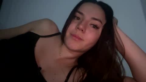 Snapshot of sarah_swtt chatting on December 2024 09:17:02 AM - next broadcast 28 nov  7 pm Col online show from December 2024 09:17:02 AM