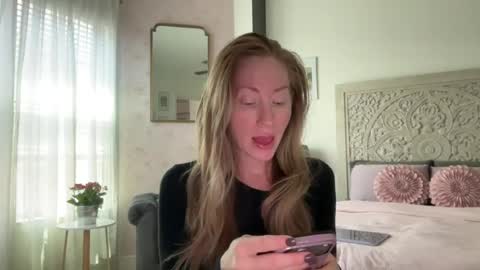 Sarah online show from August 2026 07:24:02 PM