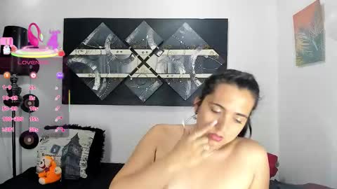  SARAHJEY     online show from February 2026 09:41:01 PM