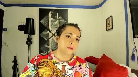  SARAHJEY     online show from April 2026 06:21:01 PM