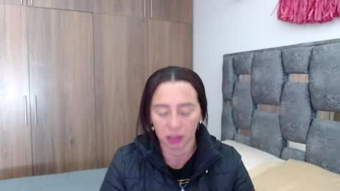 Lia online show from March 2025 12:26:02 PM