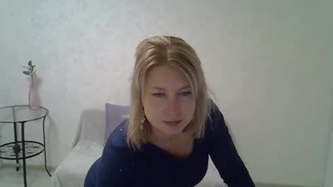 sarahphelps online show from September 2025 06:02:02 PM