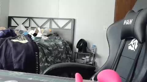 Sarah online show from April 2026 08:43:02 PM