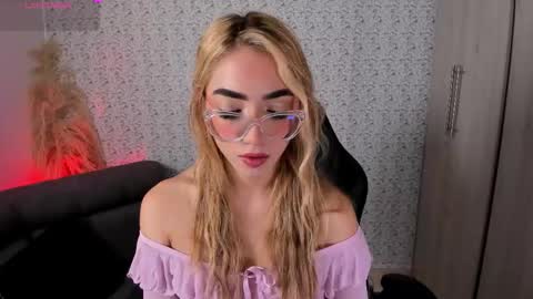 Sara jones   online show from March 2026 09:12:02 AM