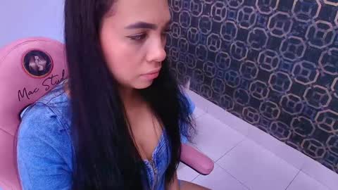 Sara  online show from March 2025 12:01:02 PM