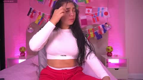 Snapshot of sarak_ chatting on July 2026 11:57:02 AM Sara online show from July 2026 11:57:02 AM