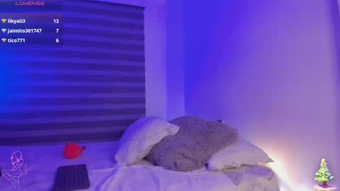 Sara online show from December 2024 02:33:02 AM