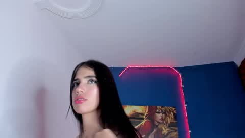  Sara  online show from January 2025 06:28:02 PM