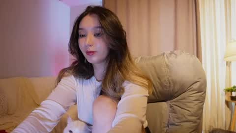 Snapshot of sarasuo chatting on June 2026 03:00:02 AM Shara online show from June 2026 03:00:02 AM