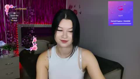 Snapshot of saravivid chatting on July 2026 08:18:01 AM SaraVivid online show from July 2026 08:18:01 AM