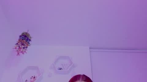 Saray  online show from October 2025 11:26:02 PM