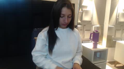 Saray Pink online show from January 2026 11:48:01 AM