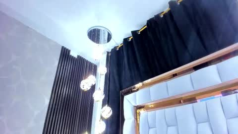 Saray online show from November 2025 07:37:01 PM