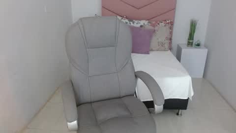 Snapshot of sarayvega_ chatting on November 2025 07:13:02 PM Saray Vega online show from November 2025 07:13:02 PM