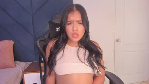 Sara  online show from February 2025 04:43:01 AM