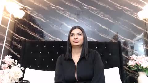 Snapshot of sarita_multisquirt chatting on May 2026 02:06:01 AM Sara online show from May 2026 02:06:01 AM