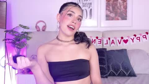 Sara online show from February 2026 10:17:02 PM