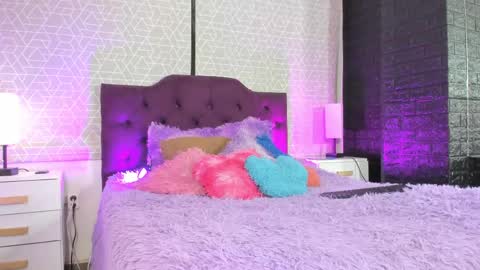 Sary  online show from April 2026 03:26:02 AM