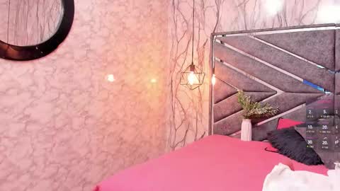 Sasha  online show from September 2025 08:03:01 PM