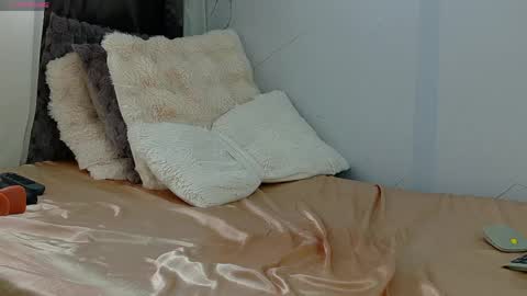 SASHA online show from April 2026 06:19:01 AM