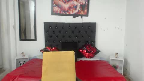 sasha maturee online show from February 2025 08:51:02 AM