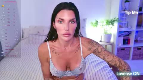 Sasha Miro online show from June 2026 04:06:02 AM